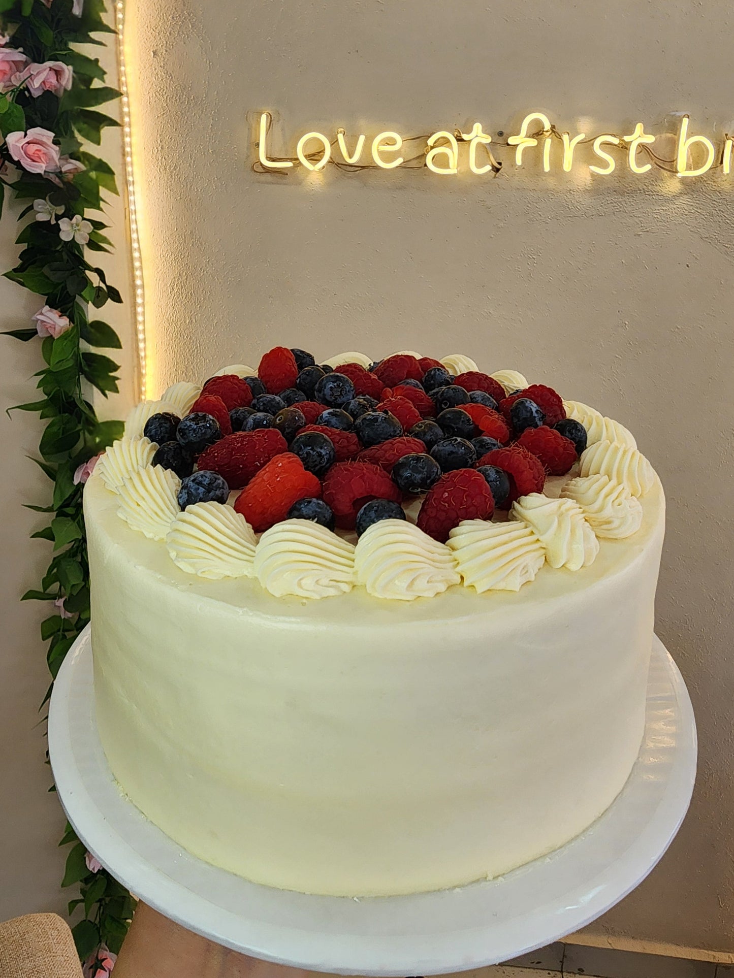 Pastel Red Velvet Cheesecake